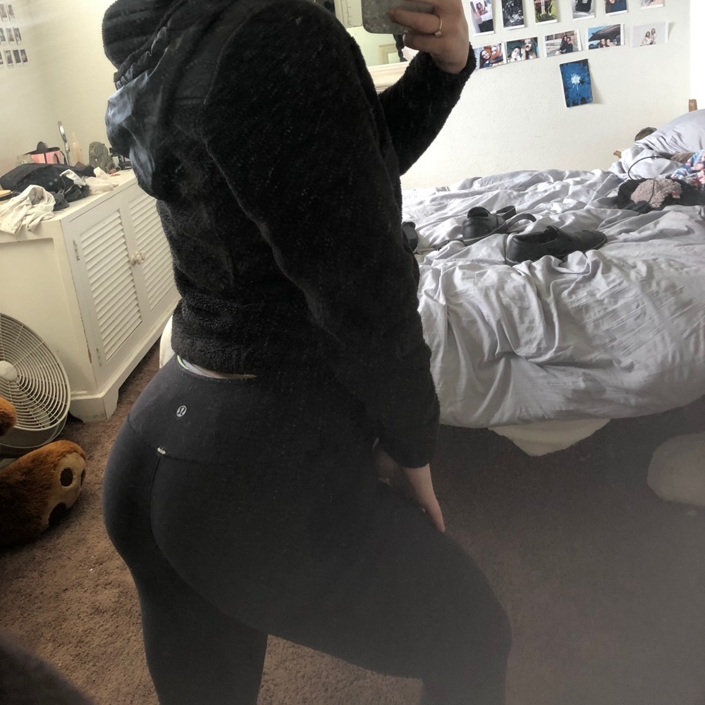 Lulu lemon leggings size 6
